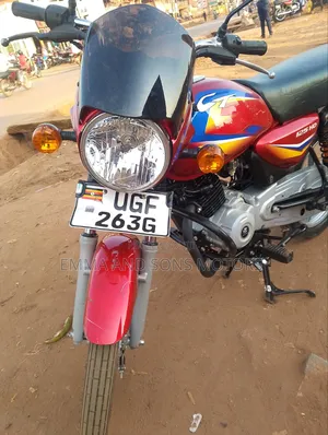 Bajaj Boxer 125 2024 Red