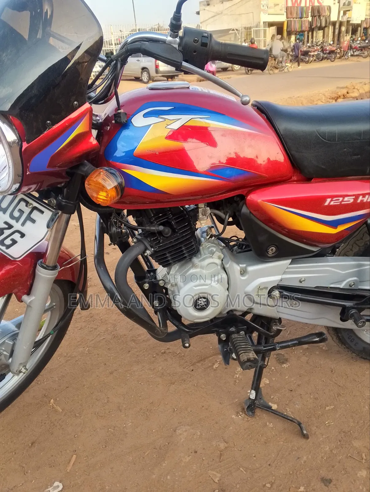 Bajaj Boxer 125 2024 Red