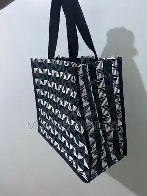 Geometric PVC Reusable Wooven Shopping Bags