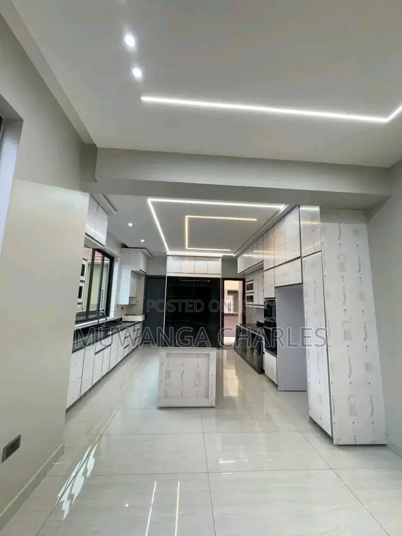 3bdrm Apartment in Fs Properties Ltd, Nakawa for rent