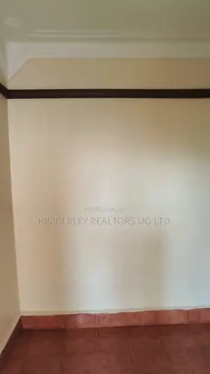 3bdrm Condo in Makindye for sale