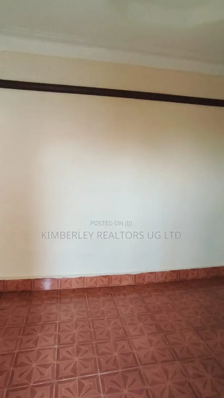 3bdrm Condo in Makindye for sale