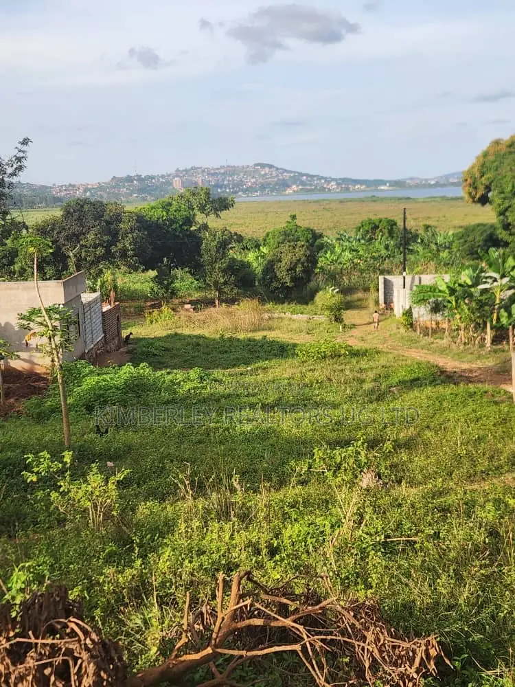 Land for Sale – Nakawuka Jungo