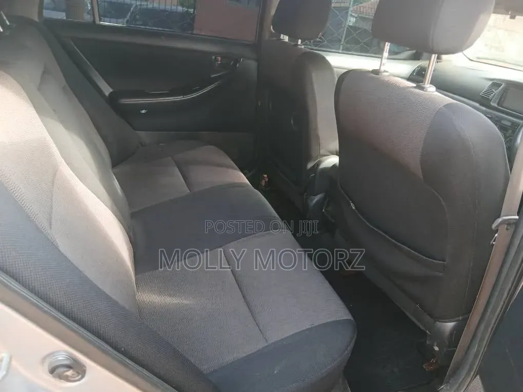 Toyota Corolla Fielder 2007 Silver