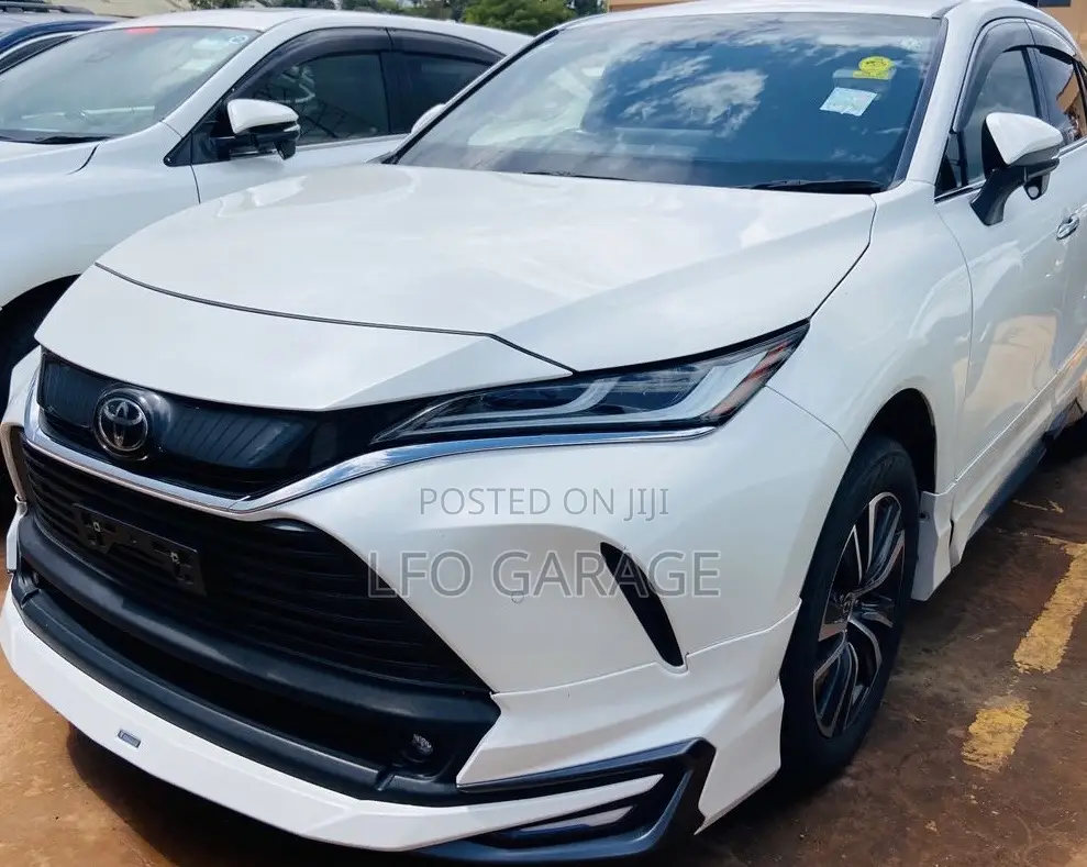 Toyota Harrier 2.0 4WD 2021 White