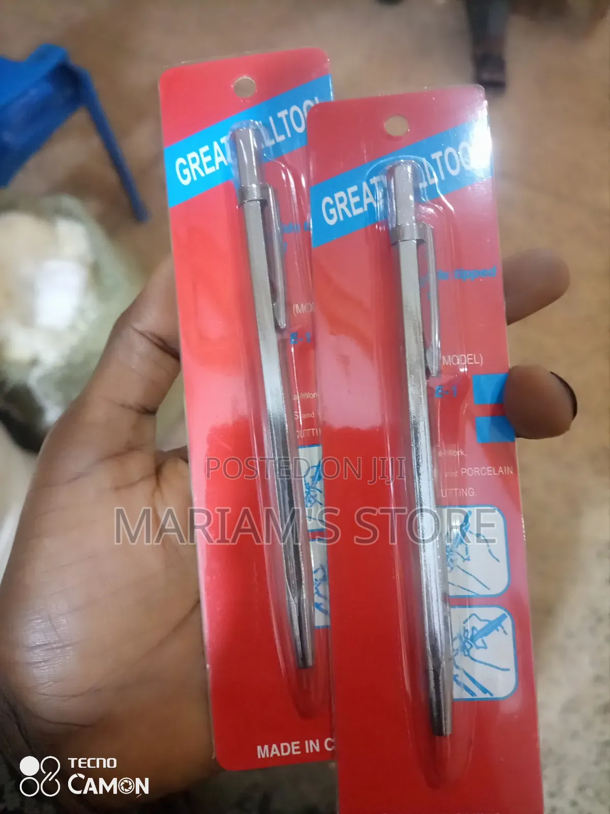 Carbide-Tipped Pencils for Cutting or Scoring Glass and Ceramic Tiles.