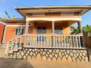 3bdrm House in Division A for sale