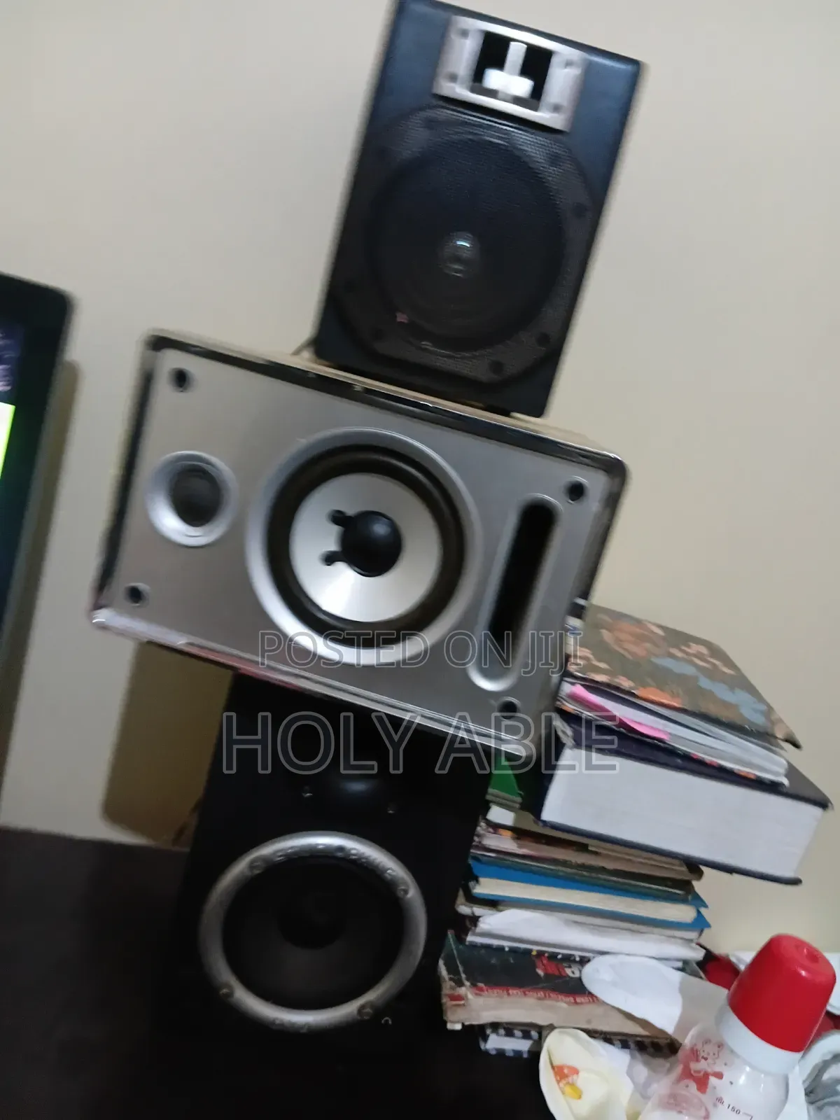 M Audio a Speakers