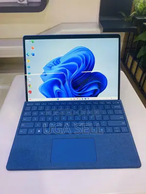 New Laptop Microsoft Surface Pro 9 16GB Intel Core i7 SSD 1T