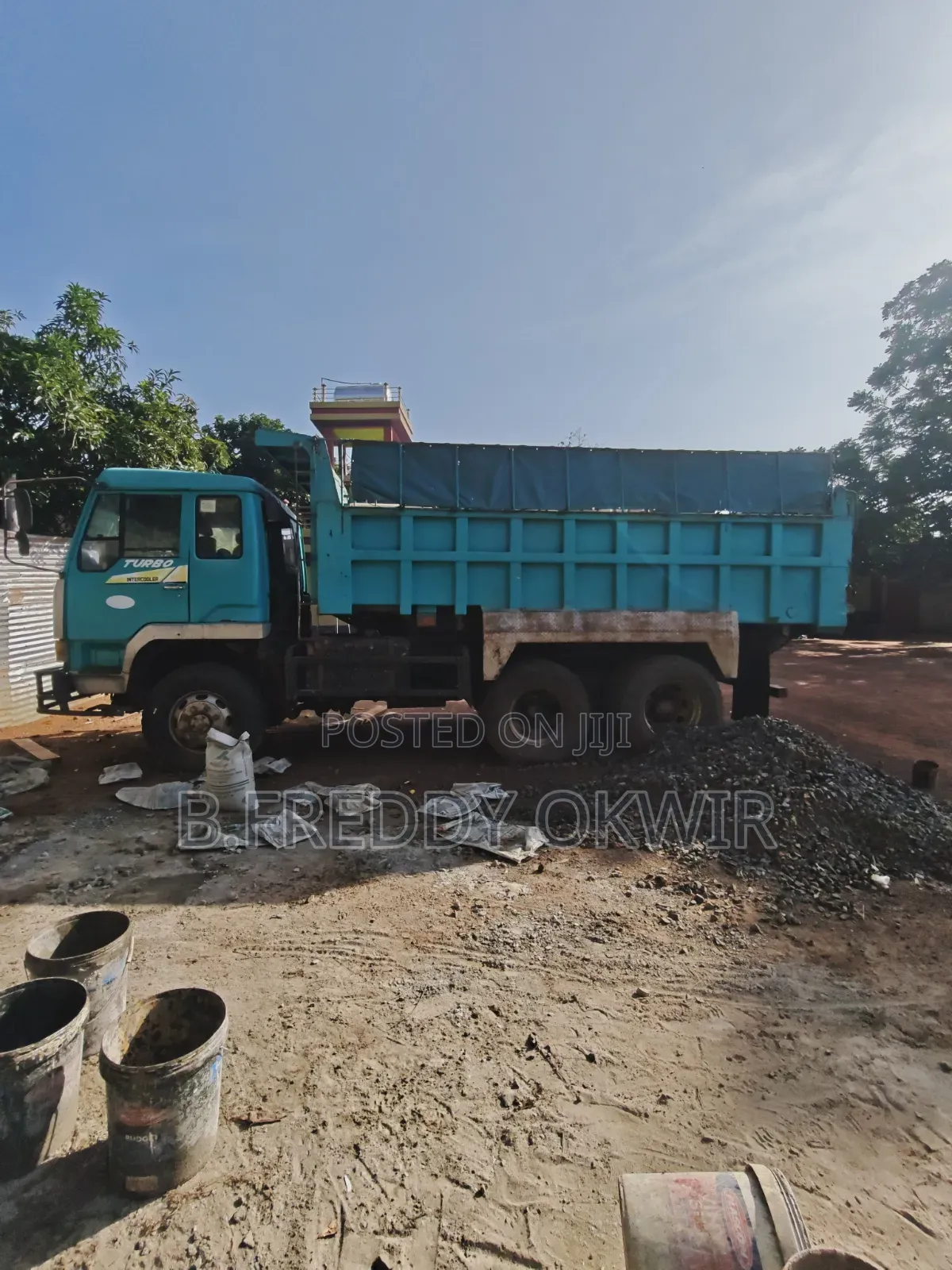 Mitsubishi Fuso Dump Truck