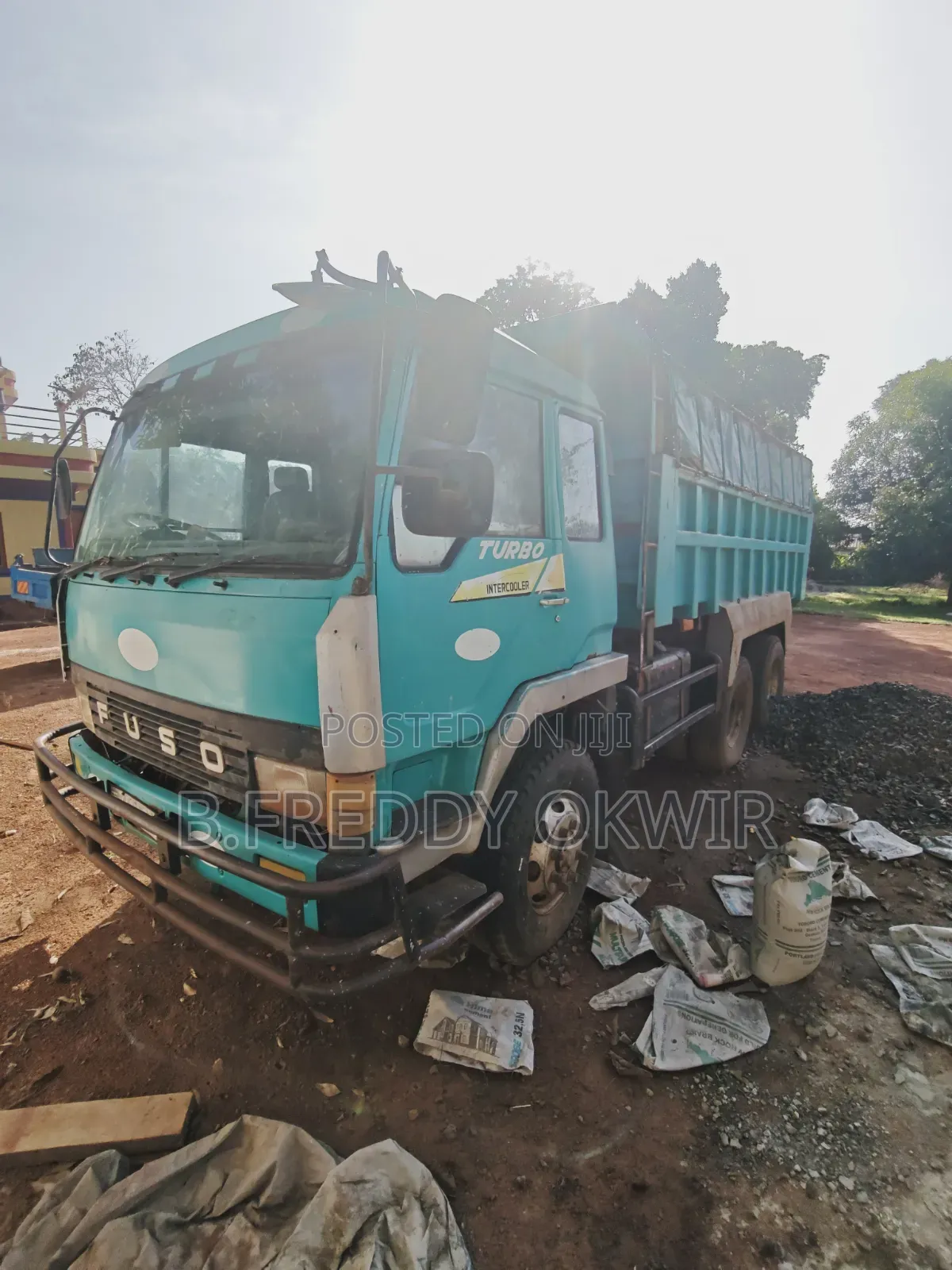 Mitsubishi Fuso Dump Truck