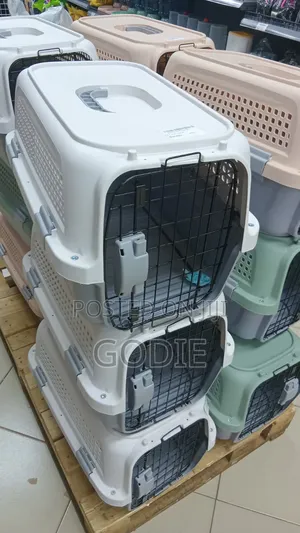 Hard-Sided Pet Carriers