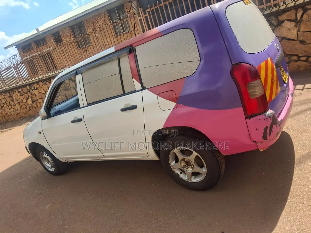 Toyota Voxy 2006 White
