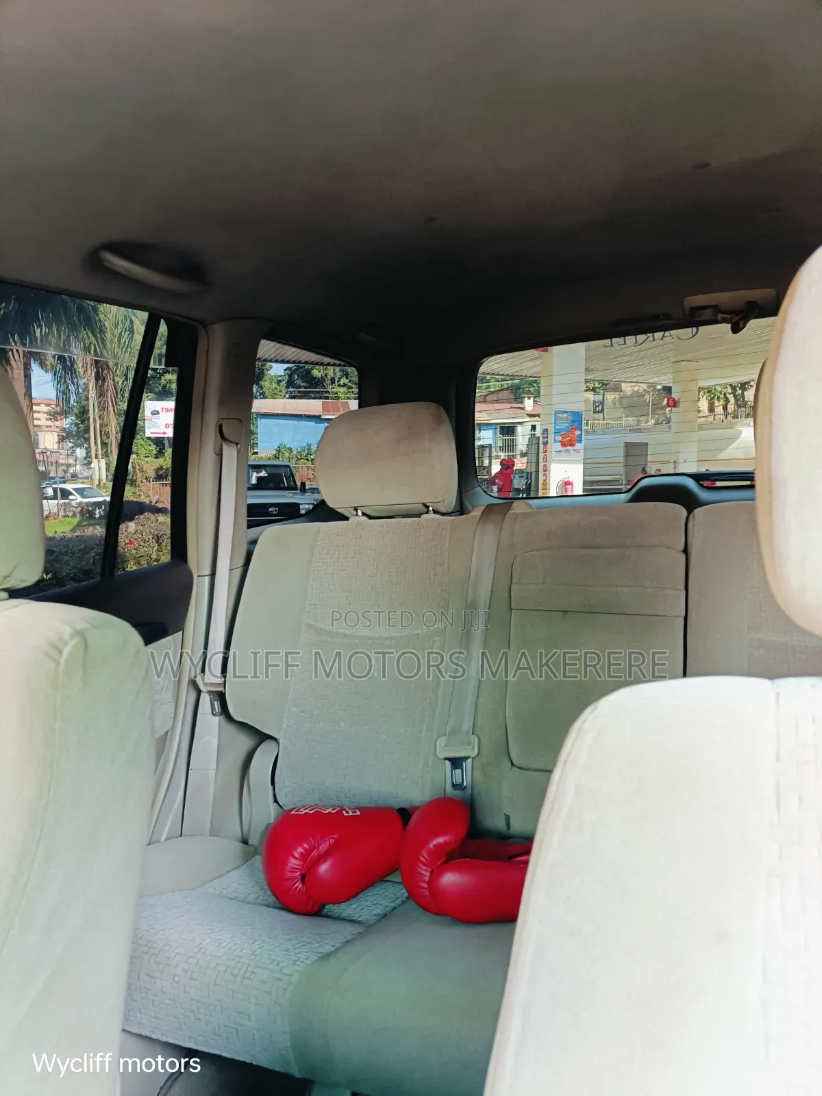 Toyota Voxy 2007 Green