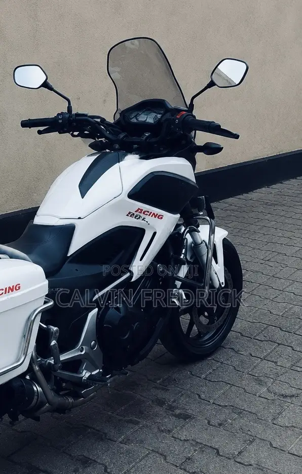Honda NC700X 2017 White