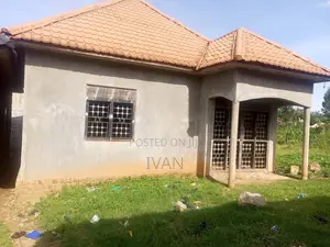2bdrm House in Makindye for sale