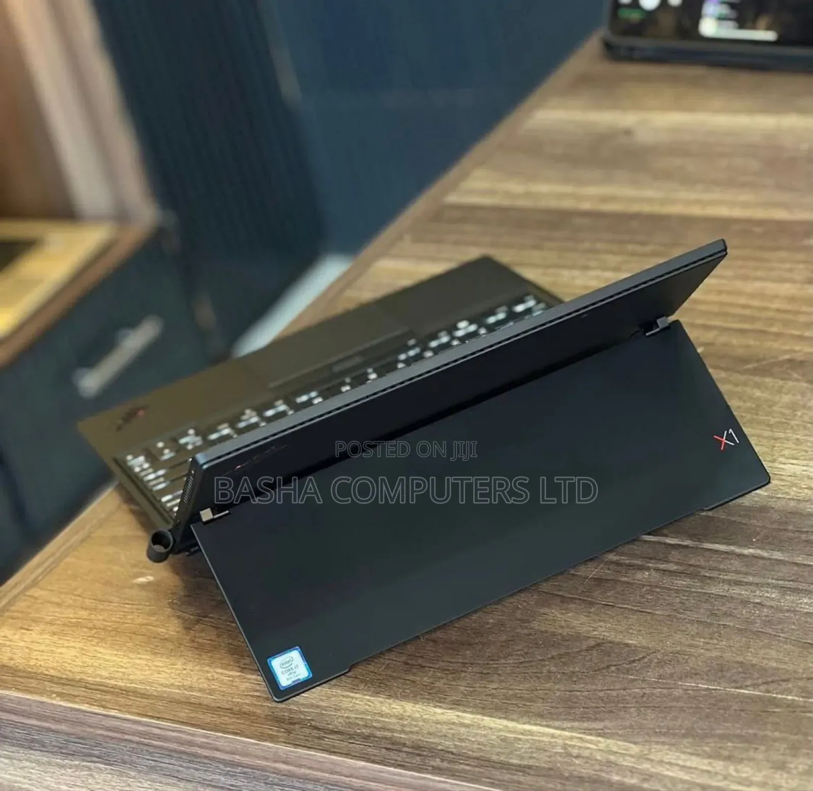 New Laptop Lenovo 8GB Intel Core i7 SSHD+SSD 256GB