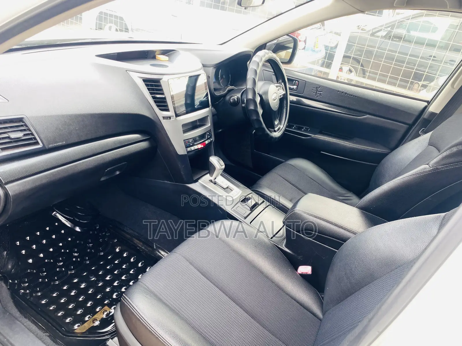 Subaru Legacy 2012 White