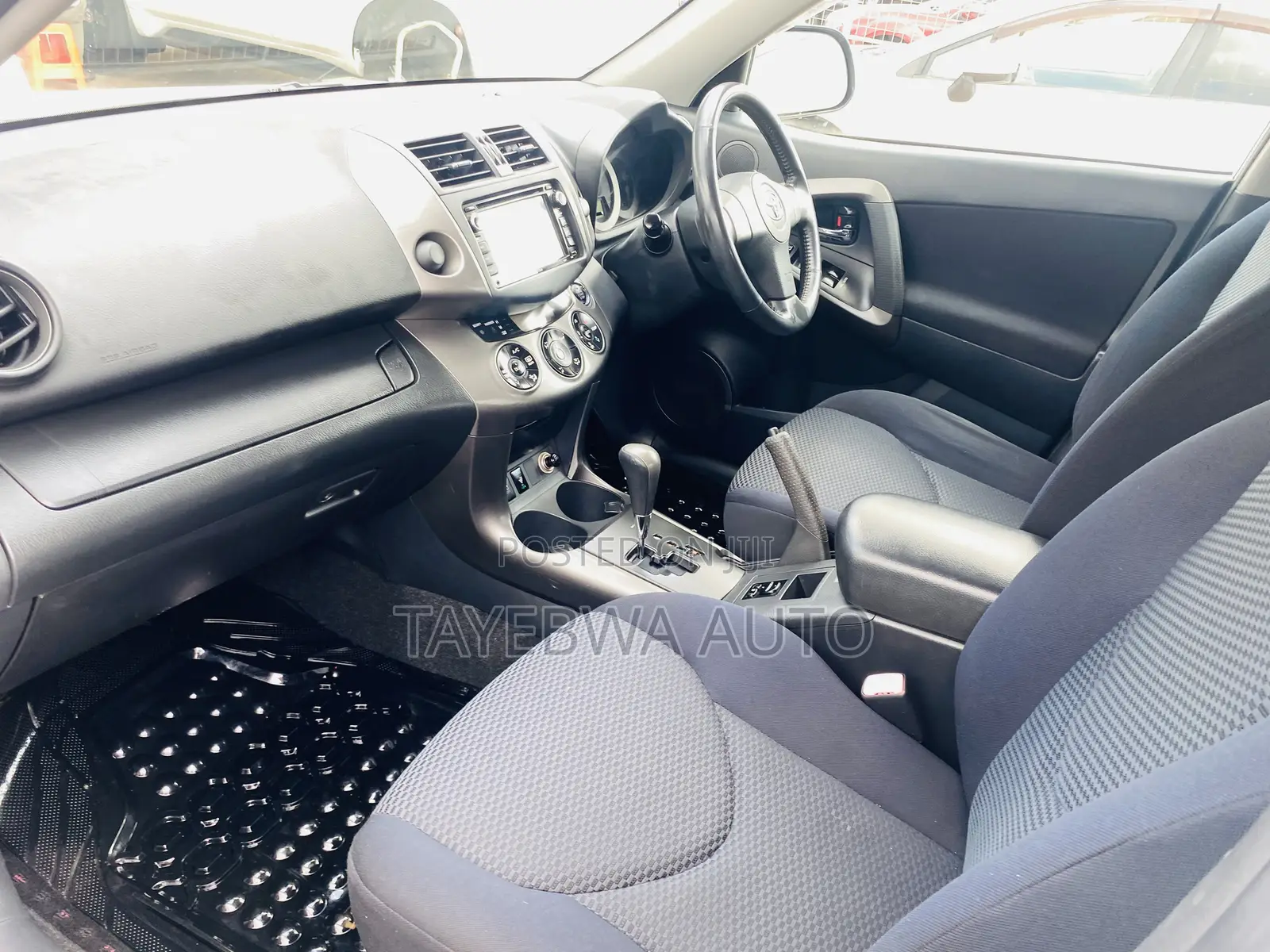 Toyota RAV4 2010