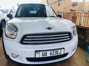 Mini Cooper 2013 White