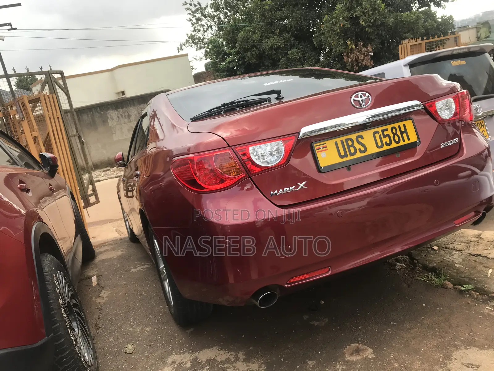 Toyota Mark X 2010 Red