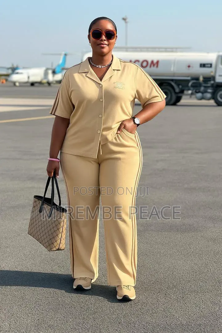 Ladies Plus Size Two-Piece