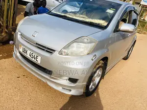 Toyota Passo 1.0 AWD 2007 Silver