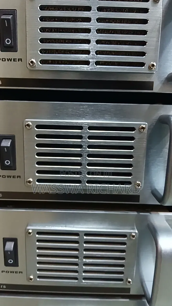 Martin Audio Power Amp
