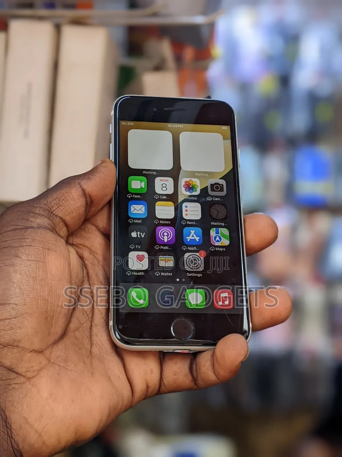 Apple iPhone SE 64 GB White