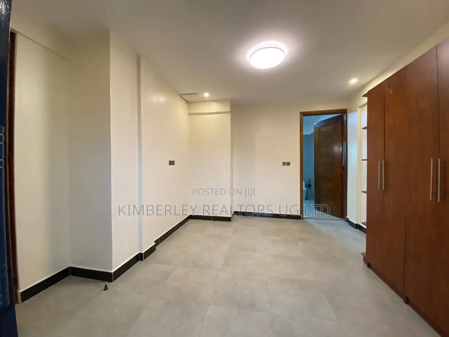 3bdrm Duplex in Goma for sale