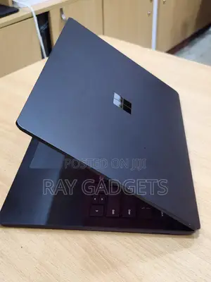 New Laptop Microsoft Surface Laptop 4 16GB Intel Core i7 SSD 512GB