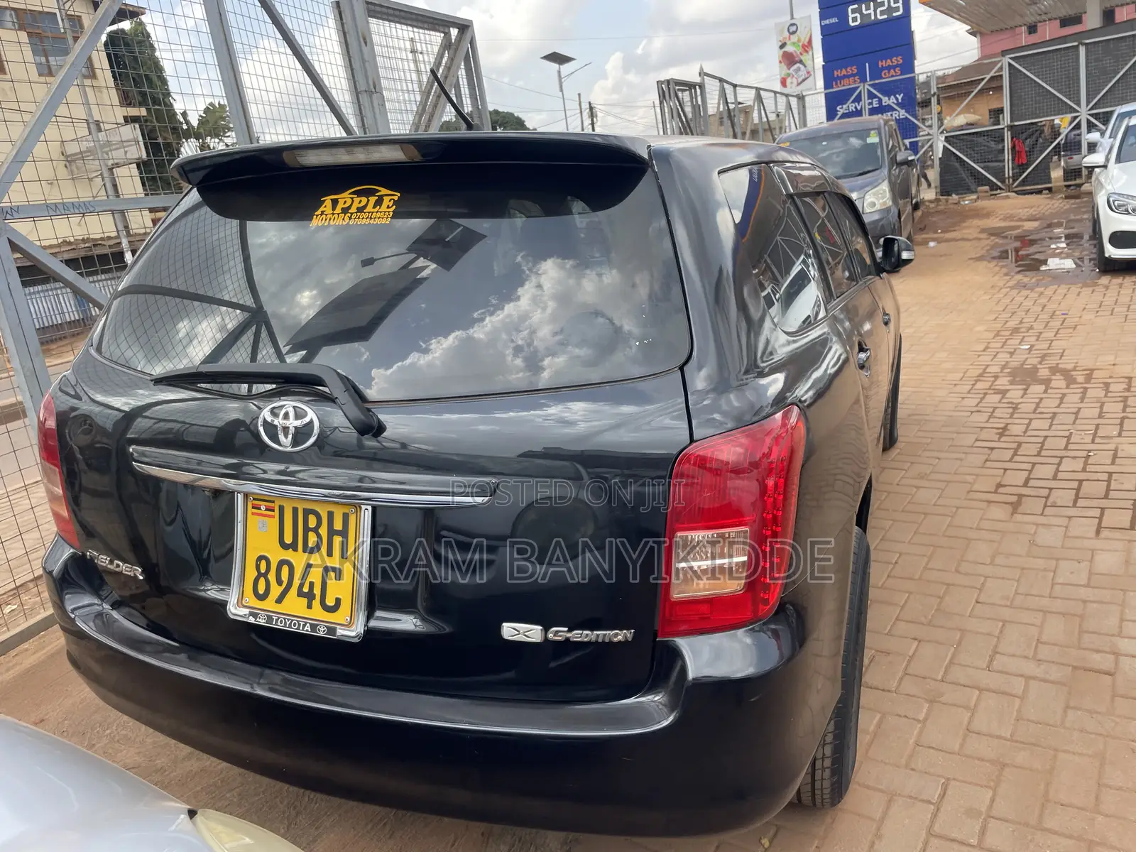 Toyota Corolla Fielder 2010 Black