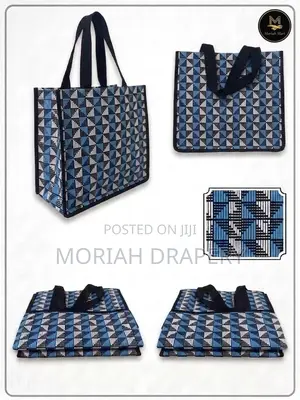 Geometric PVC Reusable Wooven Shopping Bags