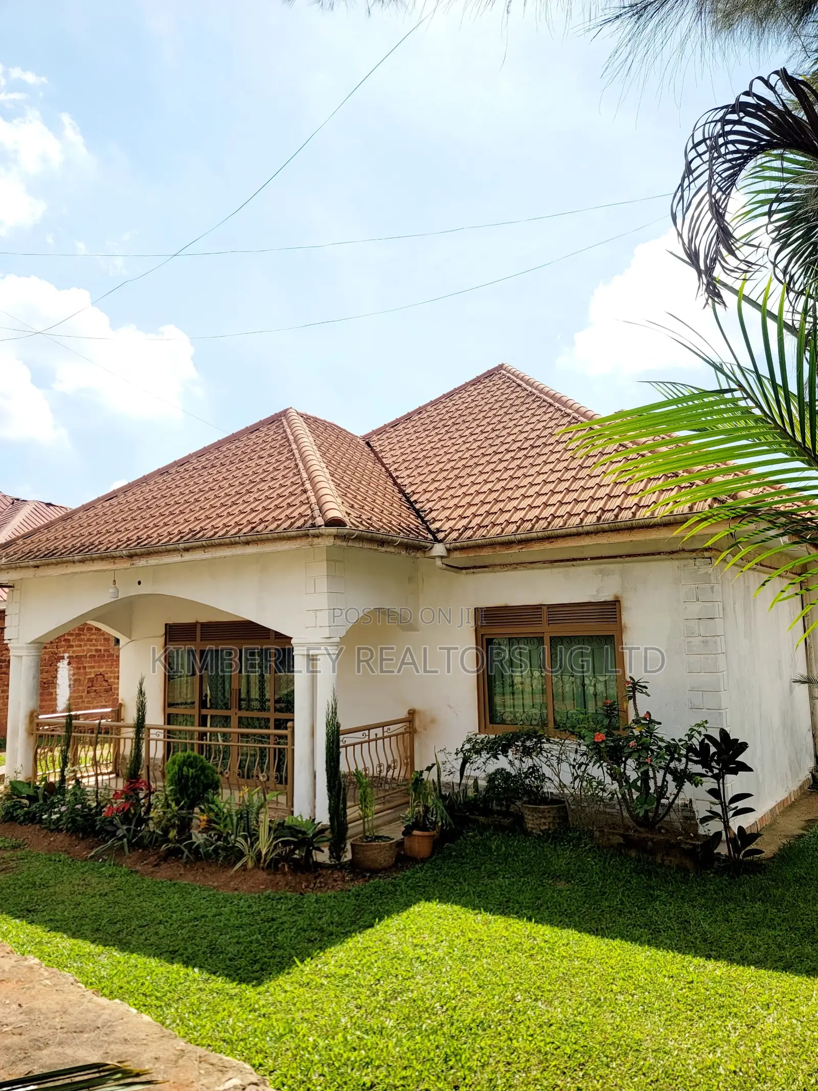 4bdrm House in Division A for sale