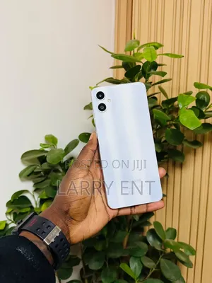 Samsung Galaxy A05 64 GB White