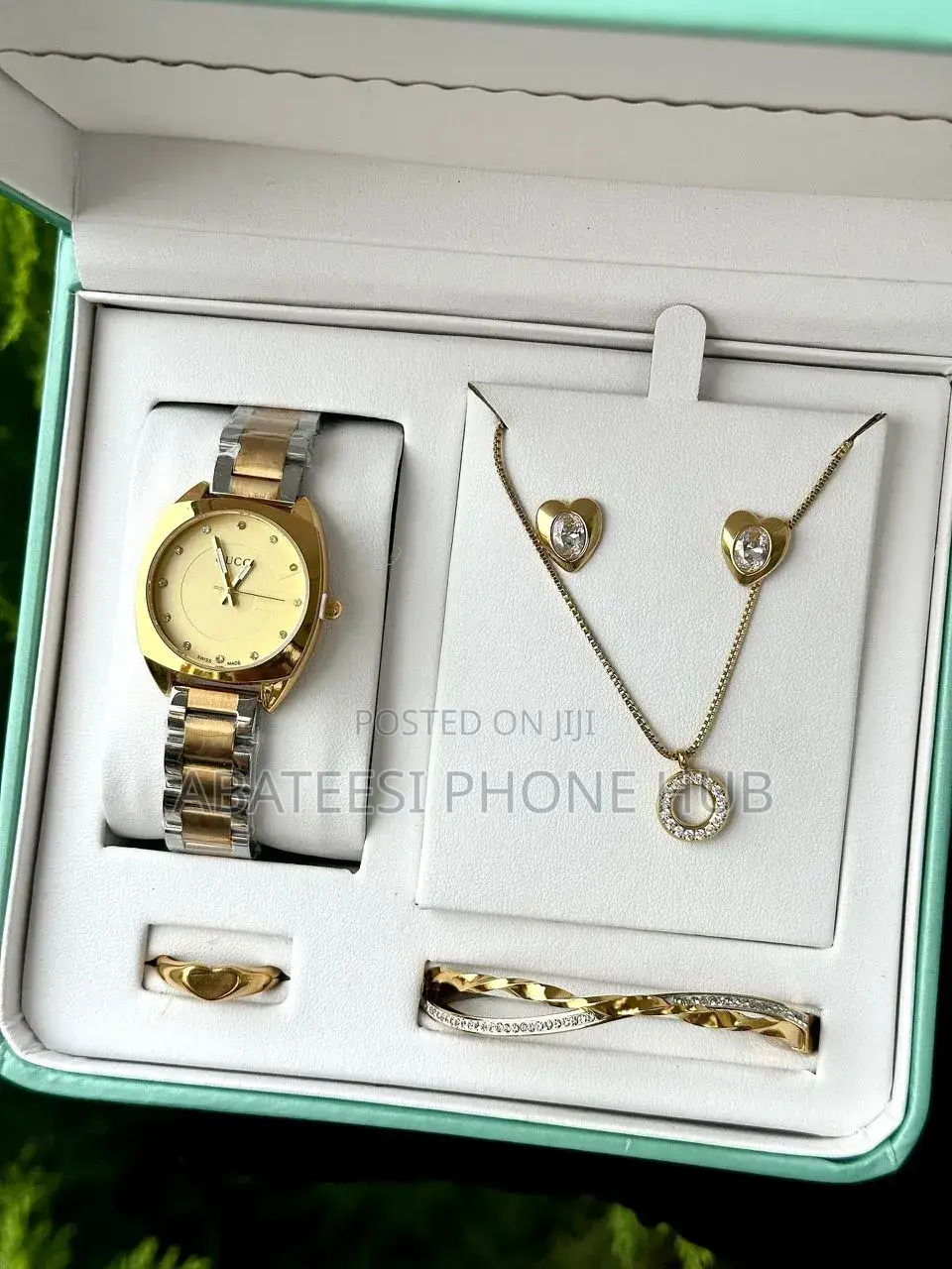 Set of Watch