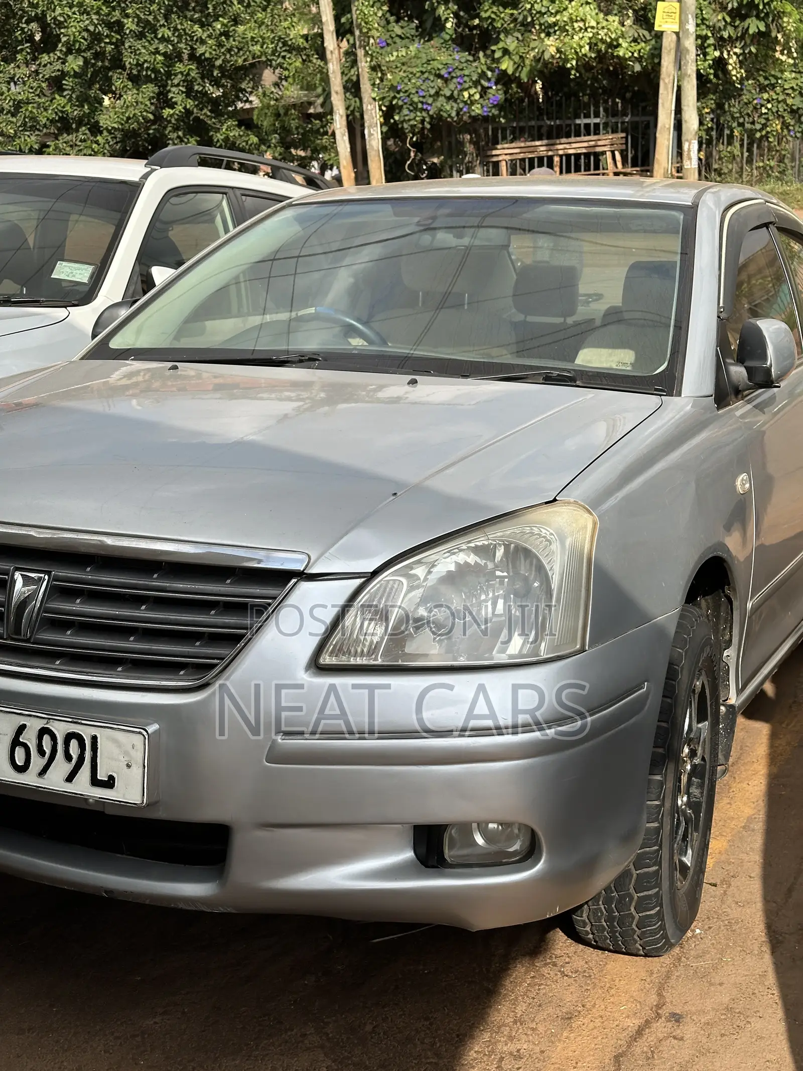 Toyota Premio 2004 Silver