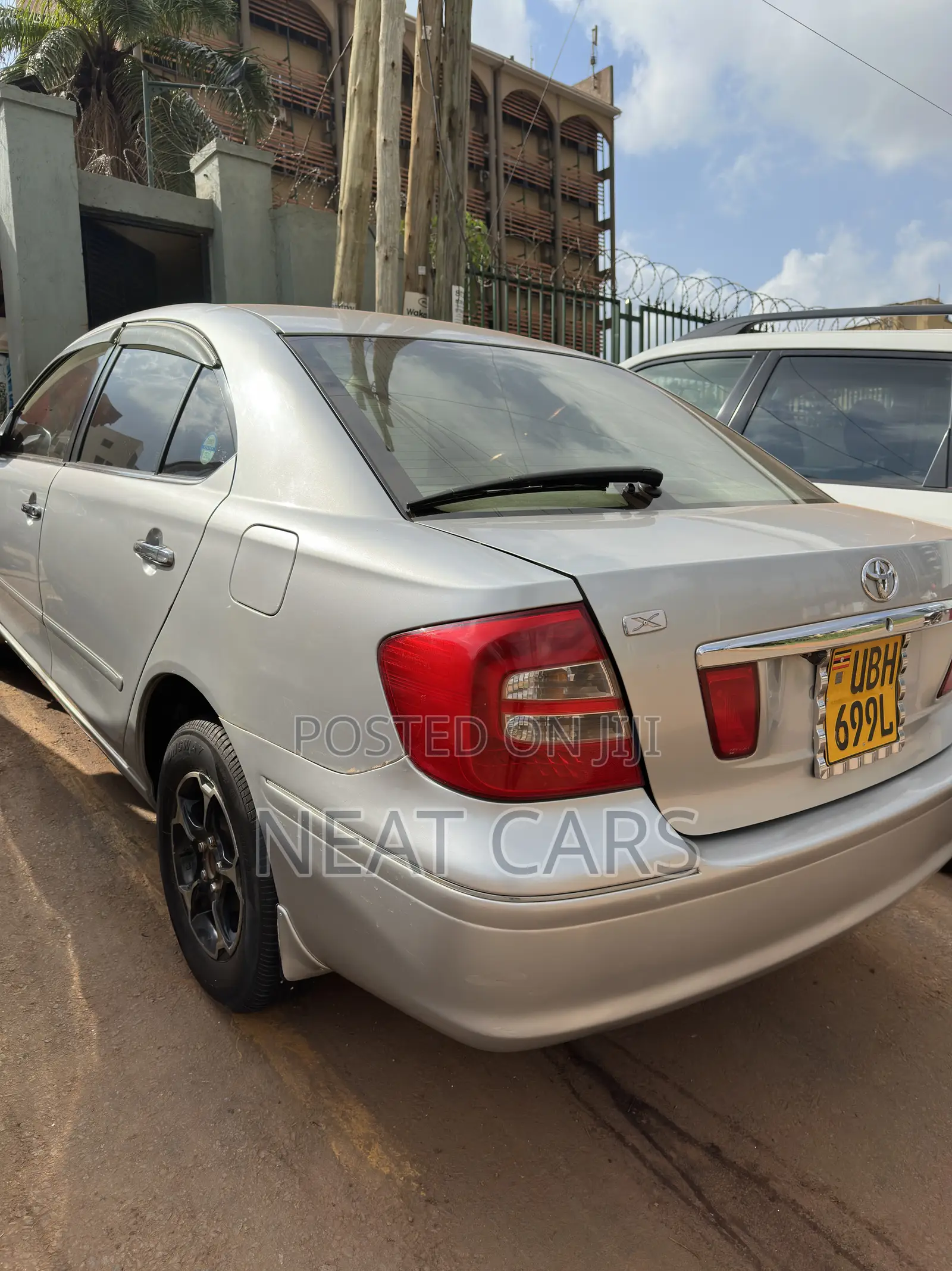Toyota Premio 2004 Silver