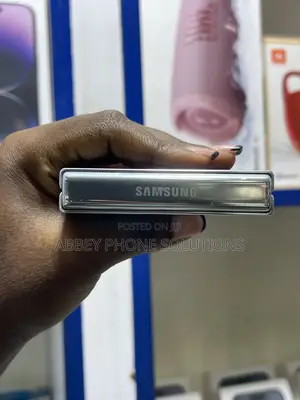 Samsung Galaxy Z Flip 5 256 GB Green