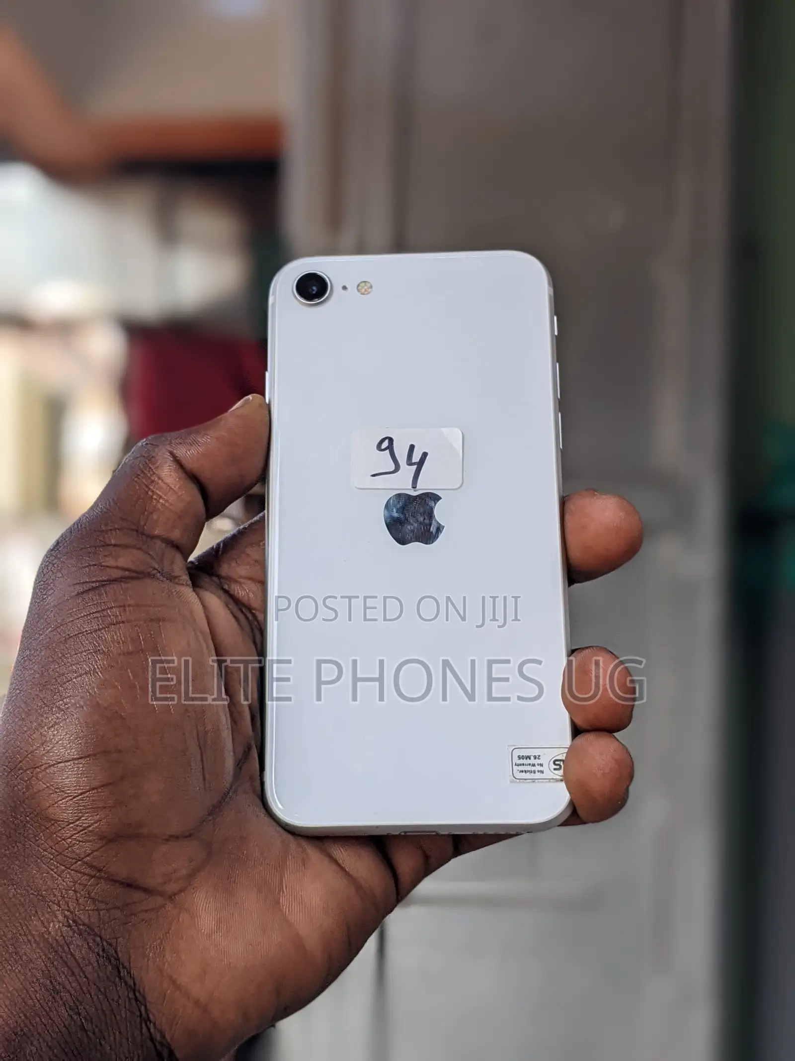 Apple iPhone SE 64 GB White