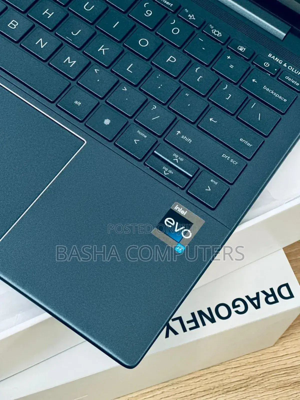 New Laptop HP Dragonfly G4 16GB Intel Core i7 SSHD+SSD 512GB