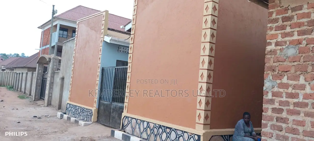1bdrm Duplex in Makindye for sale