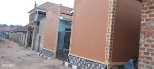 1bdrm Duplex in Makindye for sale