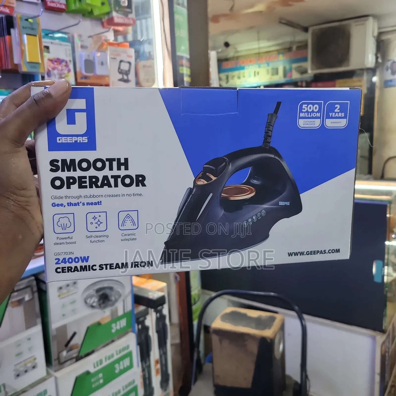 Geepas Steam Iron / Geepas Creamic Steam Iron