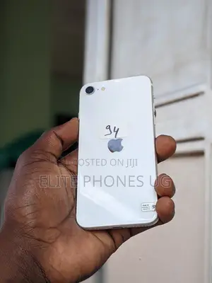 Apple iPhone SE 64 GB White