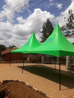 100 Seater Green Tent