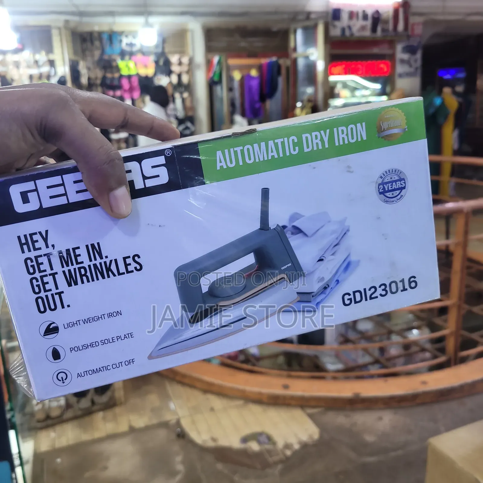 Geepas Dry Iron/ Automatic Dry Iron