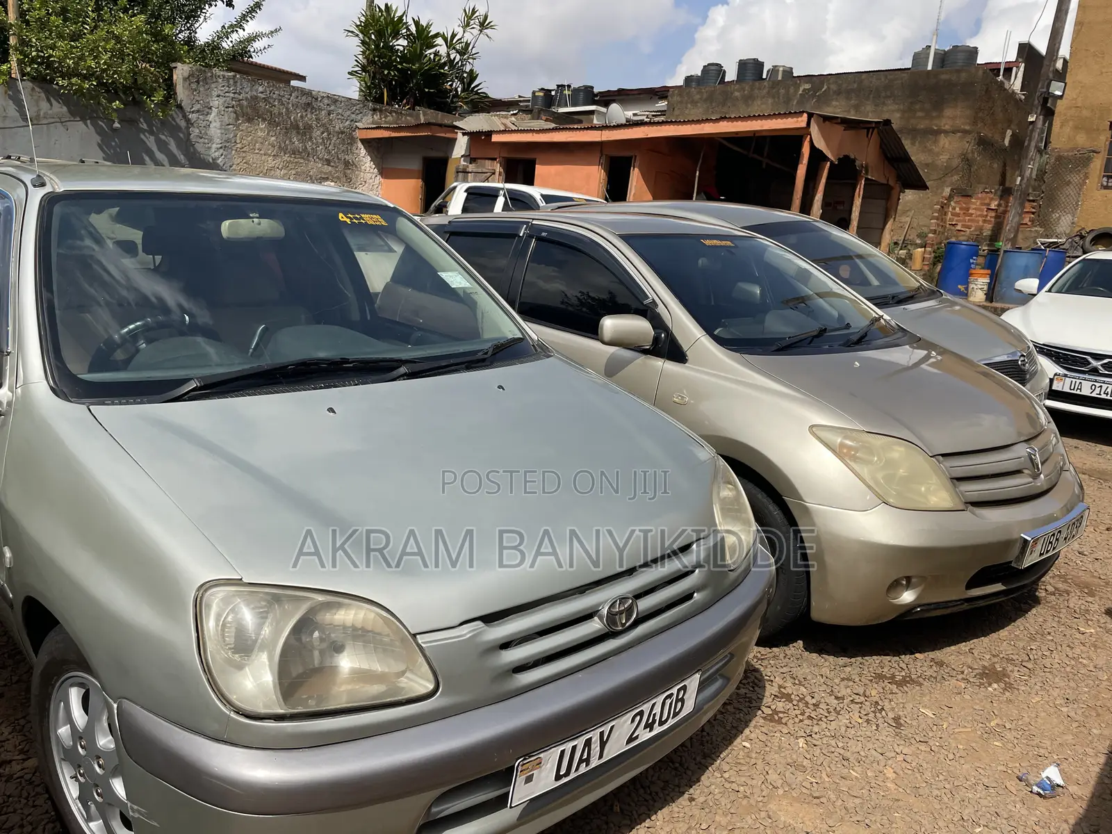Toyota Raum 1999 Silver