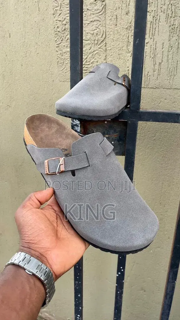 Birkenstock Boston Clogs in Suede With Buckle Strap