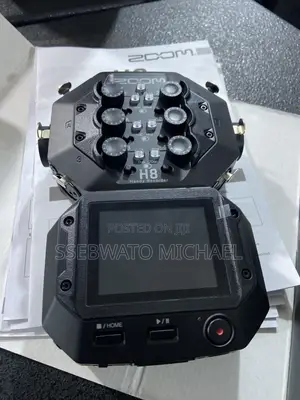Zoom H8 Handy Recorder Podcast Field Recorder 8 Channel